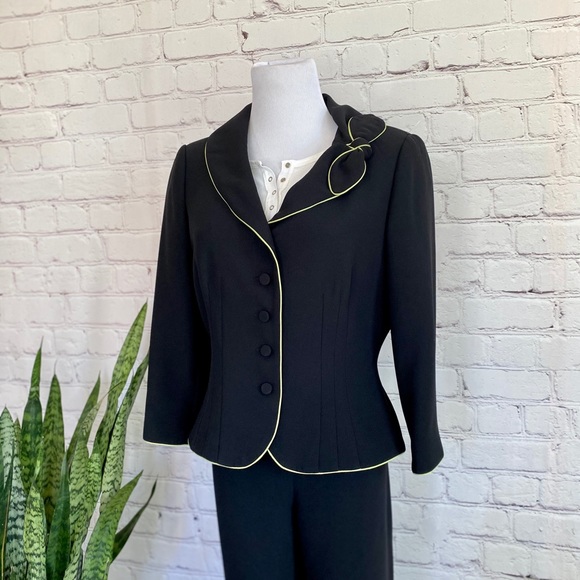 Vintage Donna Morgan Suit Set - Picture 3 of 16